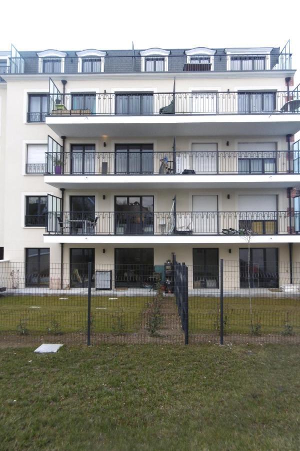 35M2 Neuf, Plein Sud, Dernier Etage Avec Terrasse Daire Noisy-le-Grand Dış mekan fotoğraf