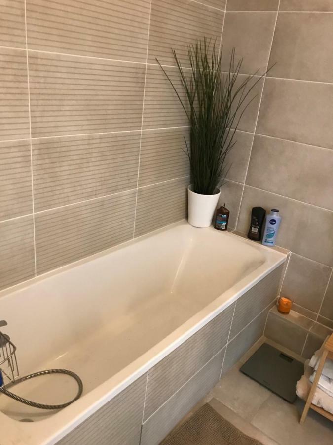 35M2 Neuf, Plein Sud, Dernier Etage Avec Terrasse Daire Noisy-le-Grand Dış mekan fotoğraf